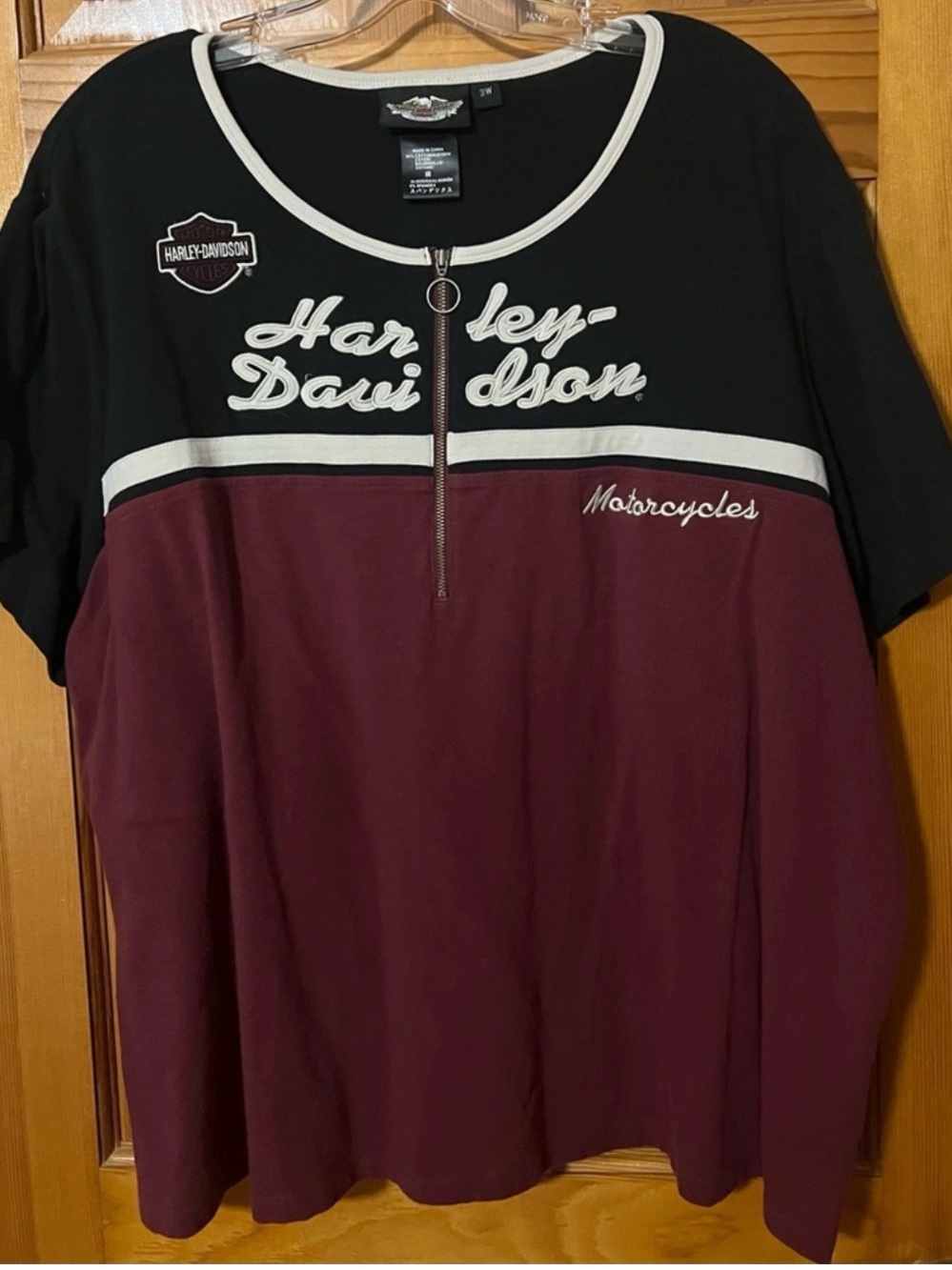 Harley-Davidson Women's Black and Burgundy Tee